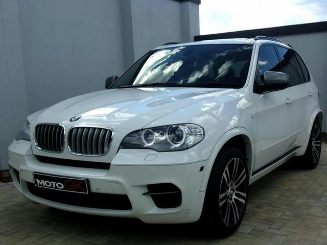 BMW X5 M50